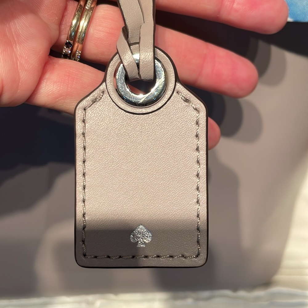 Kate Spade Janie Grayish Taupe Smooth Leather Tote EUC - Picture 3 of 13